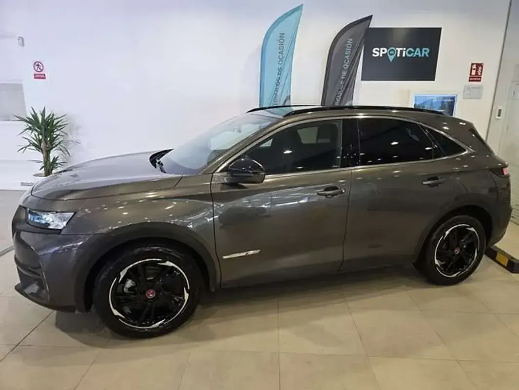 Usado DS Automobiles DS7 Crossback Performance 131 CV (96 kW) 2021 Gris SUV