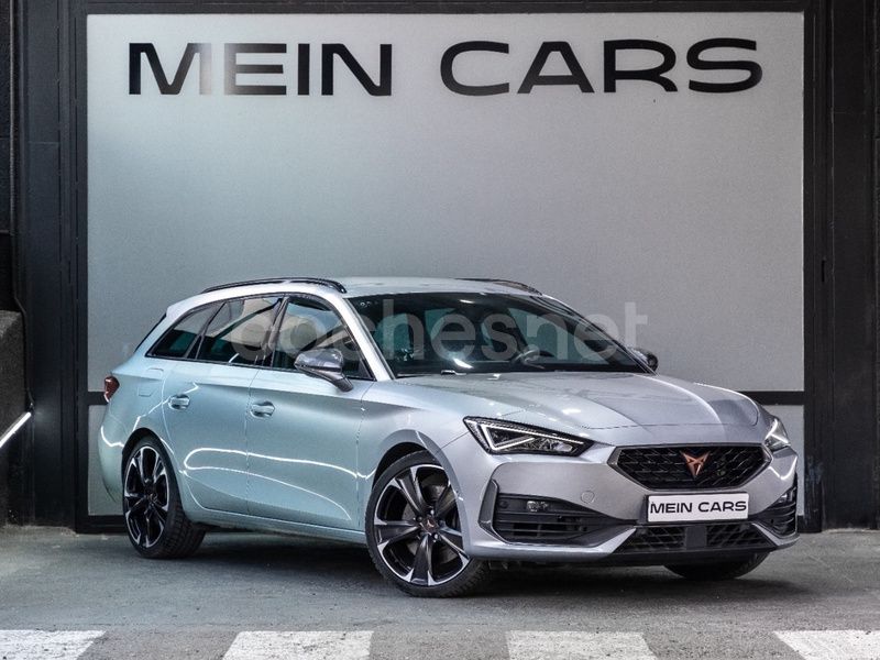 Gris / plata Usado 2022 Cupra Leon VZ Familiar | 29.900 € (Buen precio) - Imagen 1/4