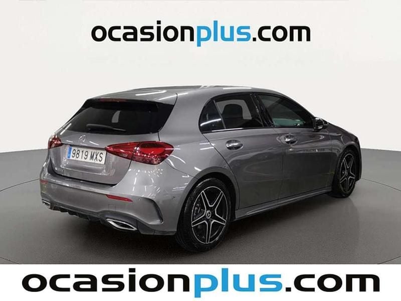 Usado Mercedes A180 Advanced 116 CV (85 kW) 2025 Gris Utilitario