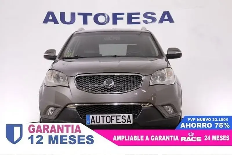 Usado SsangYong Korando Limited 175 CV (128 kW) 2010 Gris / plata SUV