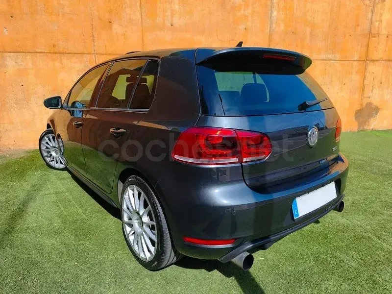 Usado VW Golf VI GTI 210 CV (154 kW) 2011 Gris / plata Utilitario
