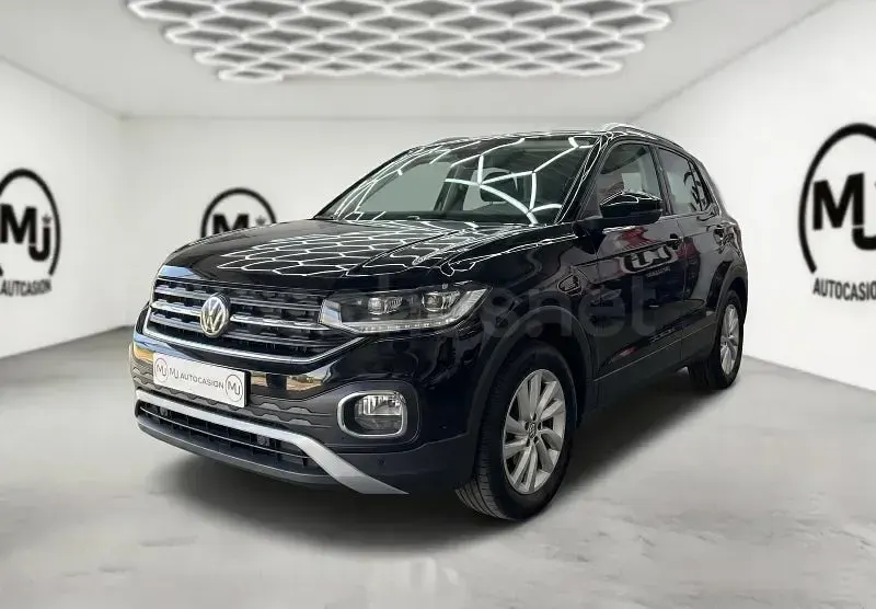 Usado VW T-Cross Sportline 110 CV (80 kW) 2022 Negro SUV