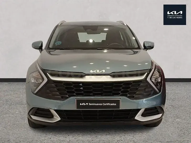 Usado Kia Sportage 150 CV (110 kW) 2022 Gris / plata SUV