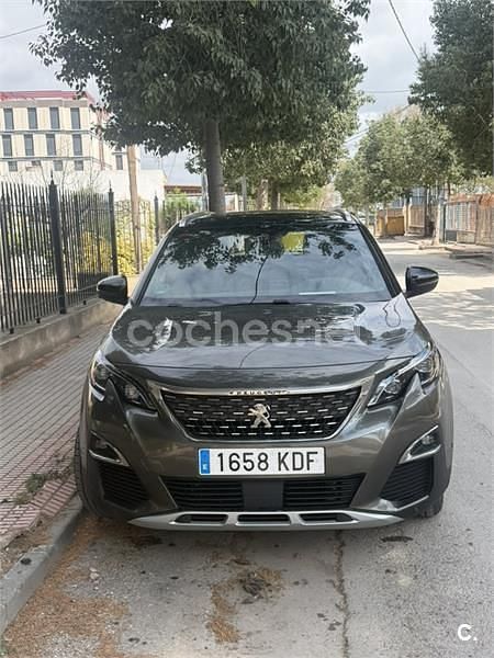 Usado Peugeot 5008 GT-line 130 CV (95 kW) 2017 Gris / plata SUV