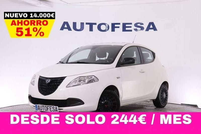 Blanco Usado 2014 Lancia Ypsilon Utilitario | 6850 € (Precio justo) - Imagen 1/4
