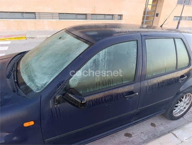 Usado VW Golf III Conceptline 90 CV (66 kW) 1998 Azul Berlina