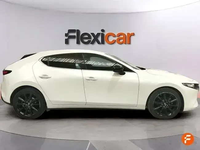 Usado Mazda 3 Homura-Line 150 CV (110 kW) 2023 Blanco Berlina
