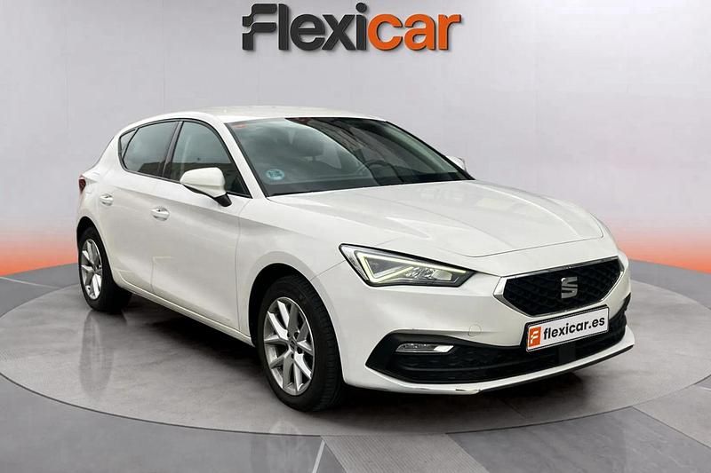 Blanco Usado 2021 Seat Leon Style Utilitario | 14.990 € (Precio justo) - Imagen 1/4