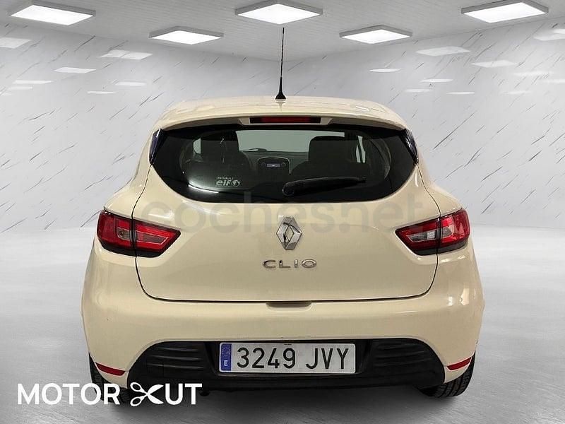 Usado Renault Clio GrandTour Life 75 CV (55 kW) 2016 Beige Familiar