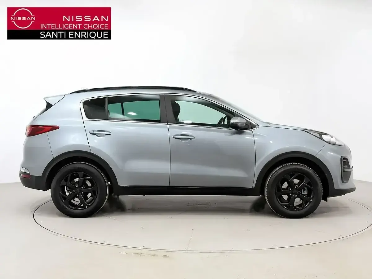 Usado Kia Sportage 132 CV (97 kW) 2021 Gris SUV