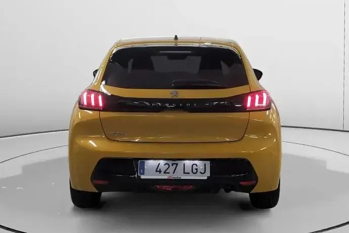 Usado Peugeot 208 Allure 100 CV (73 kW) 2020 Utilitario