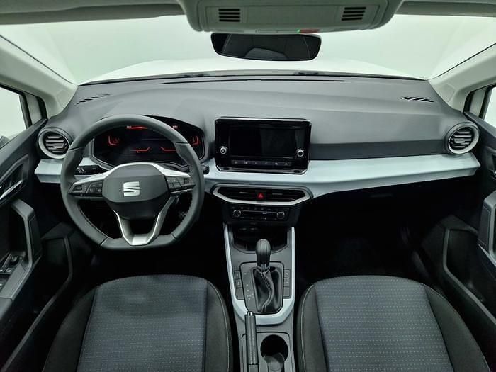 Usado Seat Arona Style 115 CV (84 kW) 2025 Blanco SUV