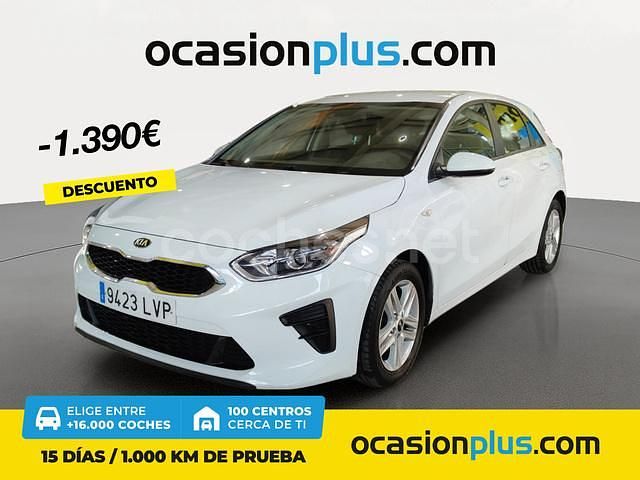 Blanco Usado 2021 Kia Ceed Utilitario | 15.290 € (Precio justo) - Imagen 1/4