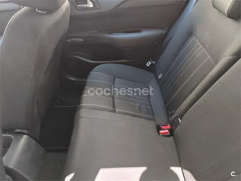Usado Citroën C4 Tonic 95 CV (69 kW) 2011 Gris / plata Berlina