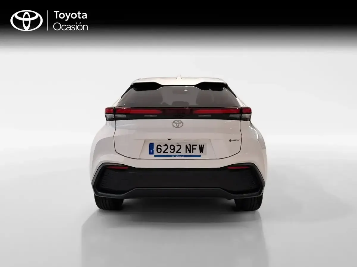 Usado Toyota C-HR Advance 140 CV (102 kW) 2025 Blanco SUV
