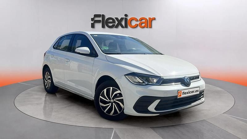 Begagnad VW Polo Life 95 HK (69 kW) 2021 Halvkombi