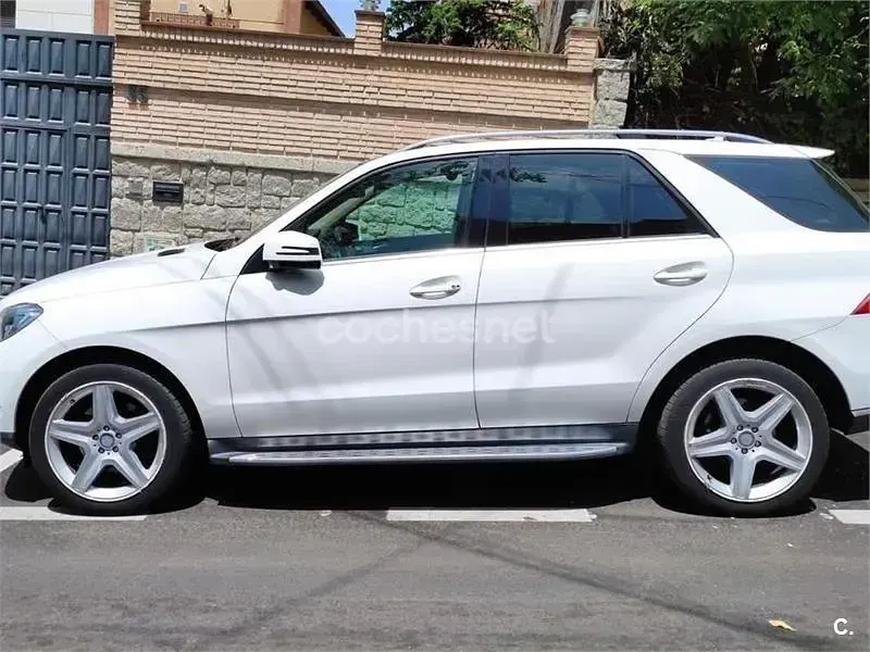 Usado Mercedes ML350 306 CV (225 kW) 2014 Blanco SUV
