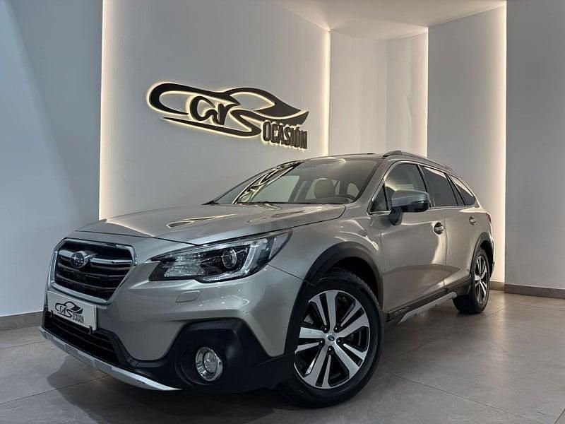 Usado Subaru Outback 175 CV (128 kW) 2019 Beige Familiar