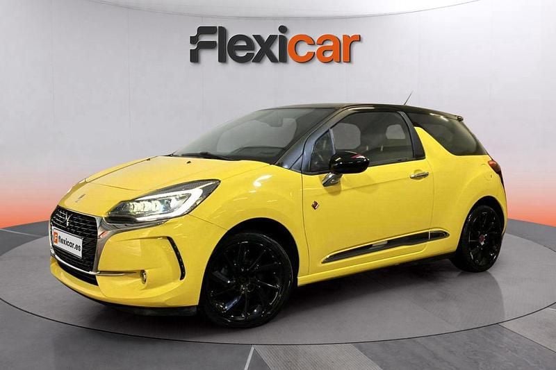 Usado DS Automobiles DS3 Performance 110 CV (80 kW) 2018 Amarillo Berlina