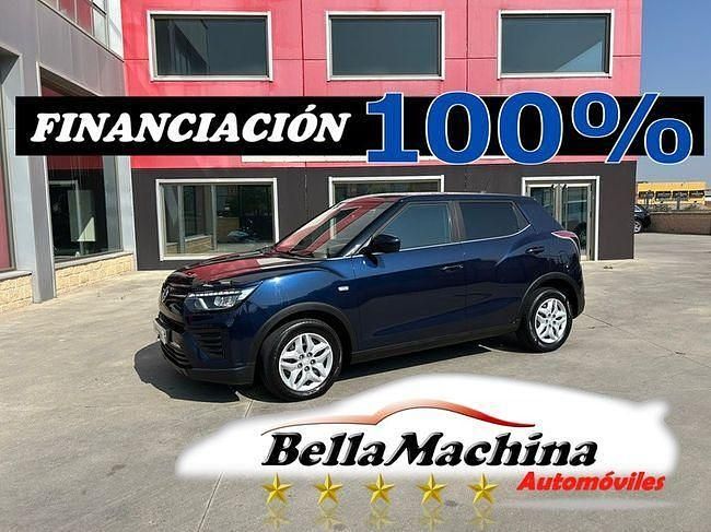 Usado Ssangyong (KGM) Tivoli 128 CV (94 kW) 2020 Negro SUV