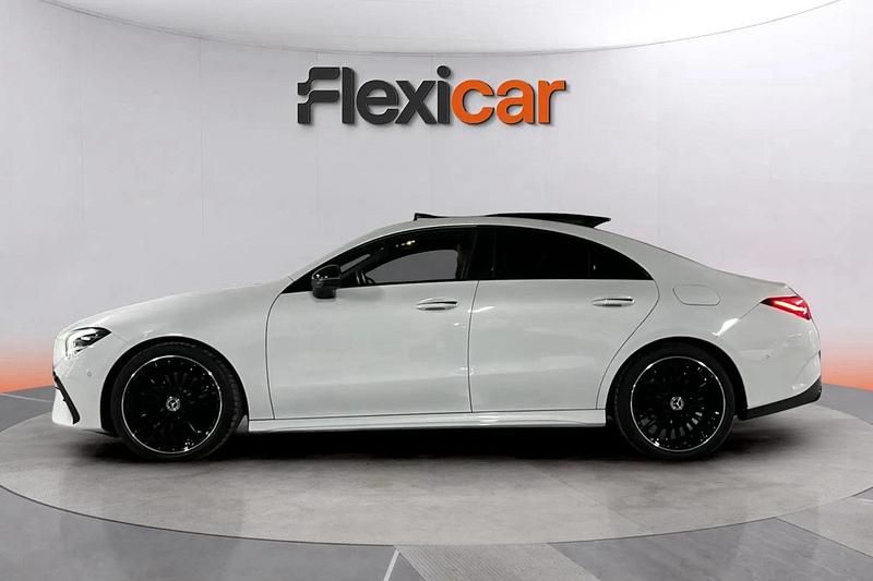 Usado Mercedes CLA200 150 CV (110 kW) 2025 Blanco Berlina
