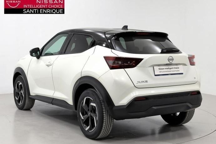 Blanco Usado 2024 Nissan Juke N-Connecta SUV | 19.990 € (Precio justo) - Imagen 1/3