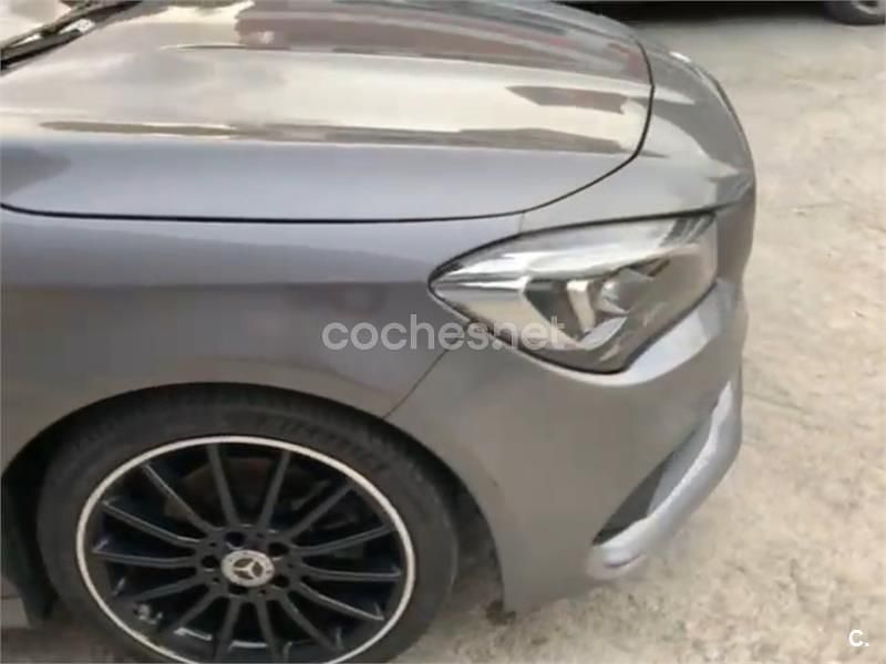 Usado Mercedes CLA200 Shooting Brake AMG line 136 CV (100 kW) 2017 Gris / plata Familiar