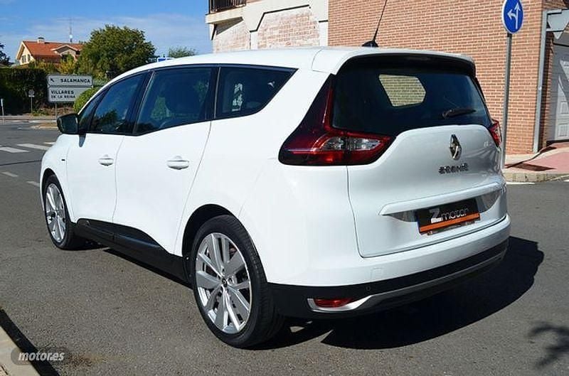 Usado Renault Grand Scénic IV LIMITED 120 CV (88 kW) 2020 Blanco Monovolumen