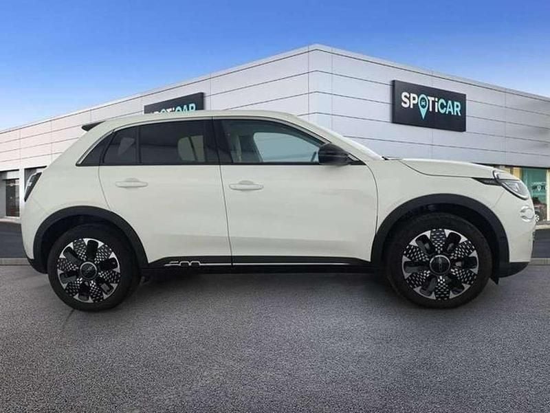 Usado Fiat 600 La Prima 101 CV (74 kW) 2024 Blanco SUV