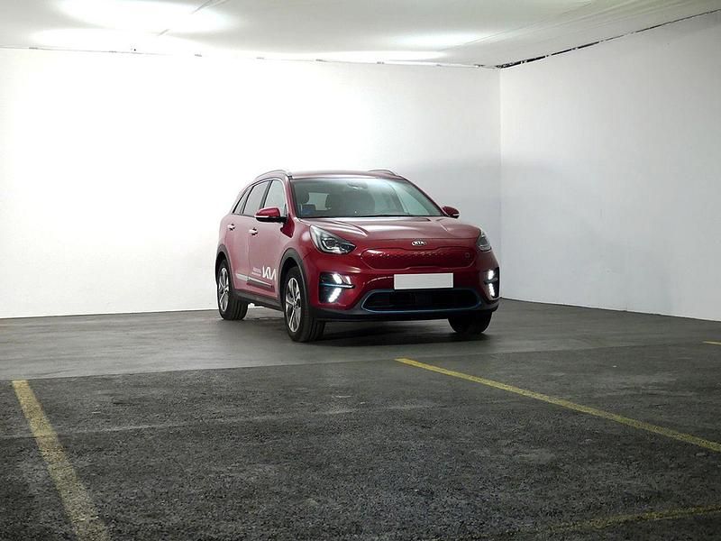 Usado Kia e-Niro 150 kW (204 CV) 2022 Rojo SUV