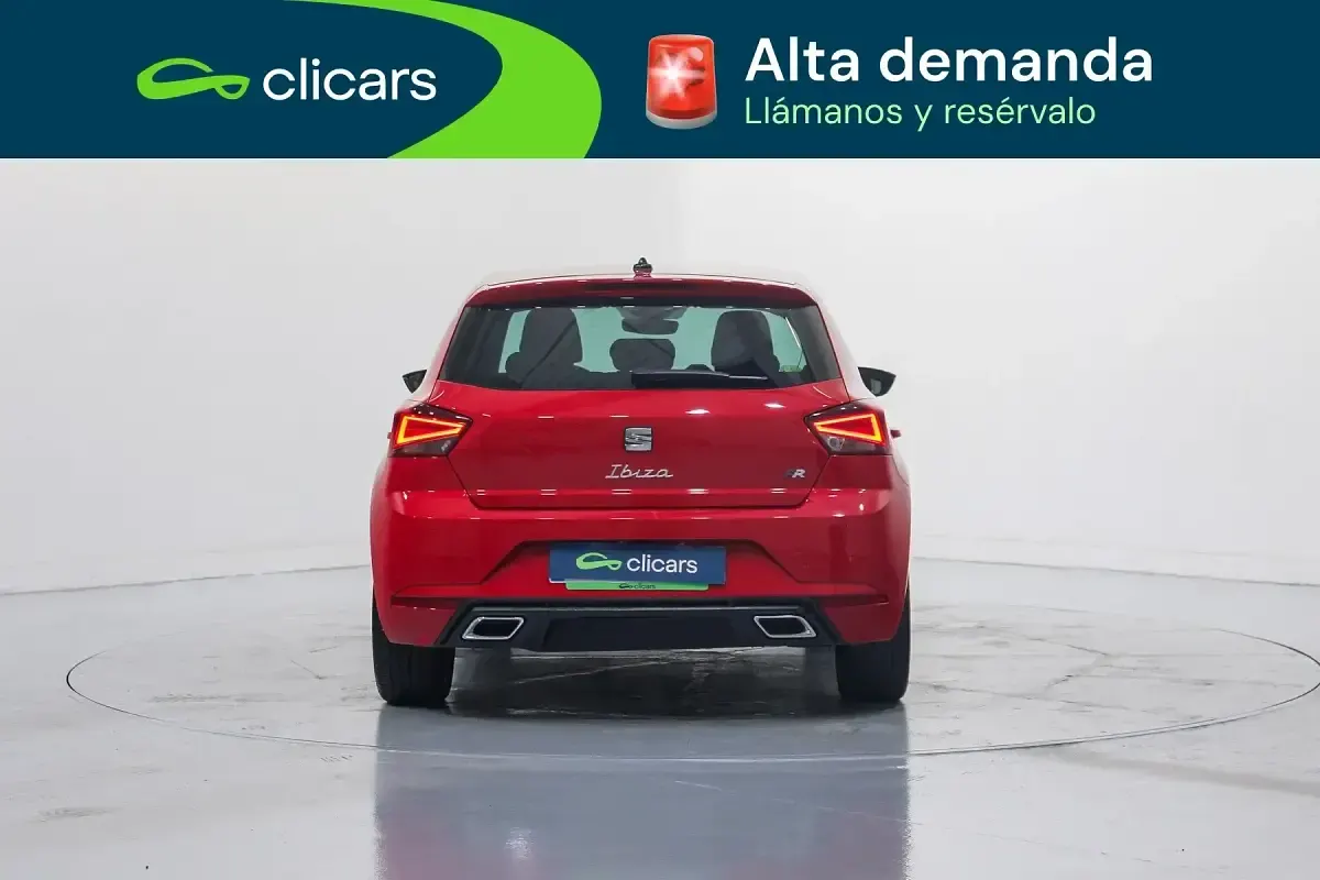 Usado Seat Ibiza FR 110 CV (80 kW) 2022 Rojo Utilitario