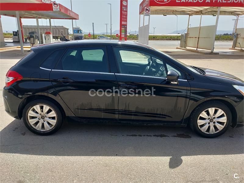 Usado Citroën C4 Exclusive 112 CV (82 kW) 2011 Negro Berlina