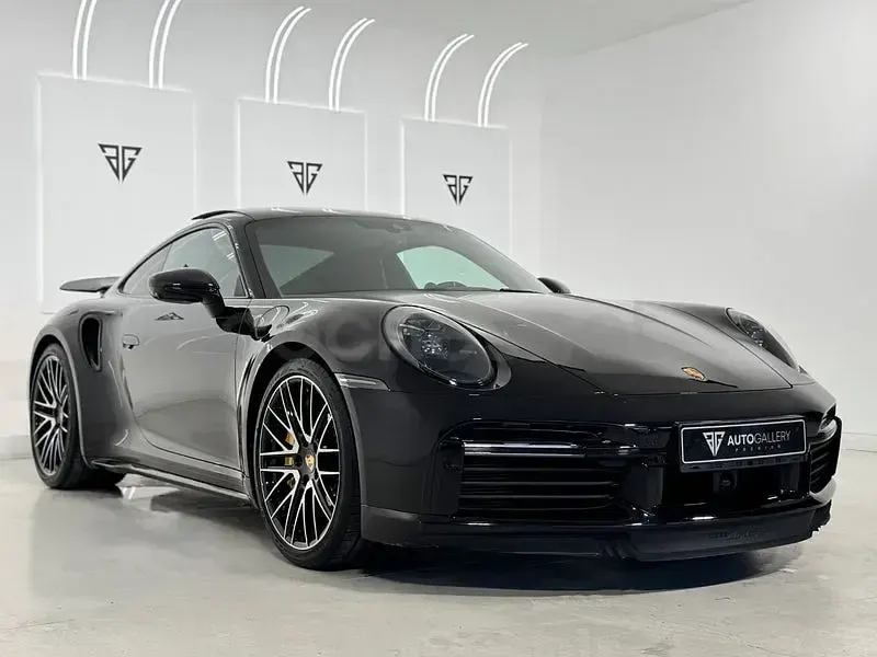 Käytetty Porsche 911 Turbo S 650 HP (478 kW) 2021 Musta Coupe - kaksiovinen