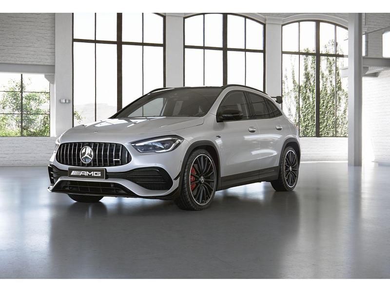 Blanco Usado 2024 Mercedes GLA35 AMG AMG SUV | 68.900 € - Imagen 1/4