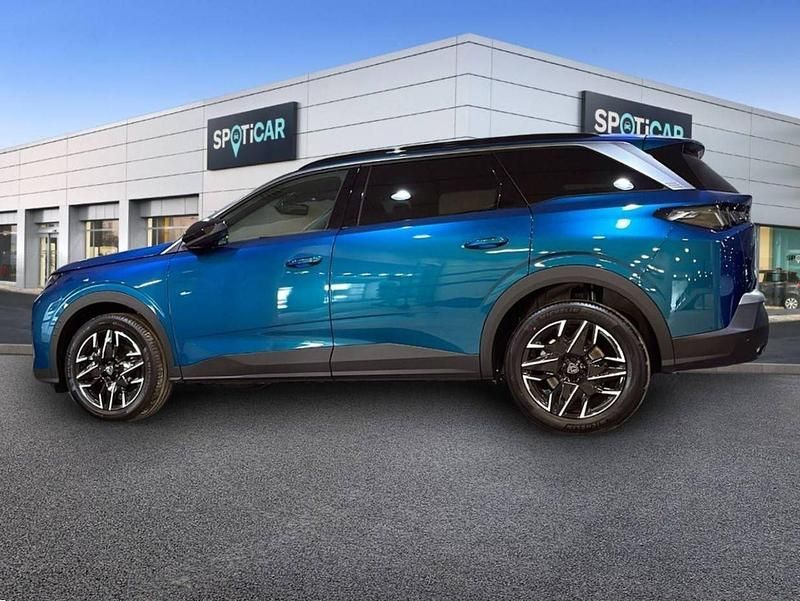 Usado Peugeot 5008 Allure 136 CV (100 kW) 2025 Azul SUV