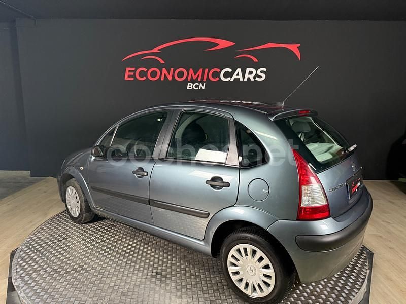 Usado Citroën C3 61 CV (44 kW) 2007 Gris / plata Berlina