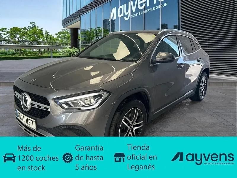 Usado Mercedes GLA200 150 HP (110 kW) 2023 Cinzento SUV