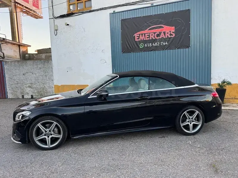 Usado Mercedes C220 170 CV (125 kW) 2017 Negro Descapotable