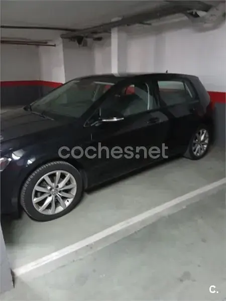 Usado VW Golf VII Advance 110 CV (80 kW) 2017 Negro Berlina