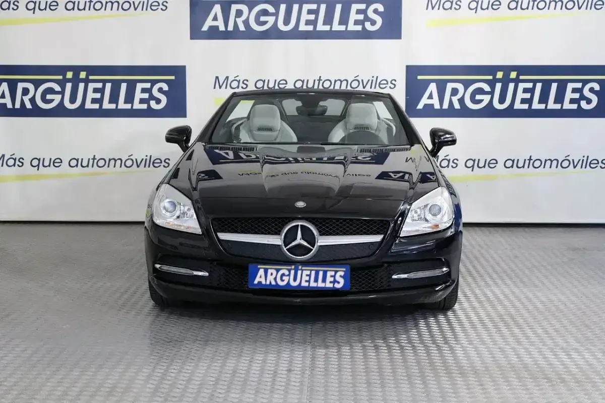 Usado Mercedes SLK250 204 CV (150 kW) 2013 Negro Descapotable