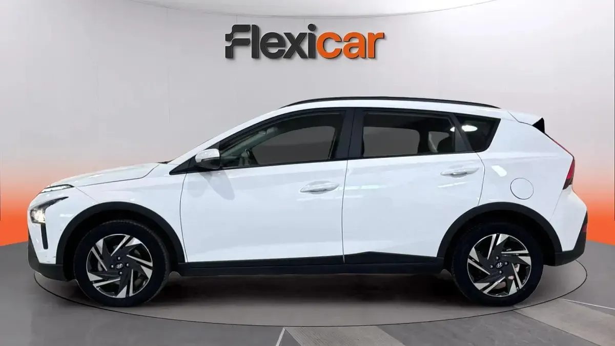 Usado Hyundai Bayon 101 CV (74 kW) 2021 Blanco SUV