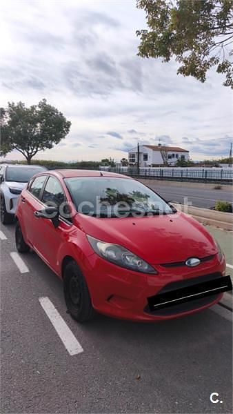 Rojo Usado 2009 Ford Fiesta Ambiente Berlina | 3500 € (Super precio) - Imagen 1/4