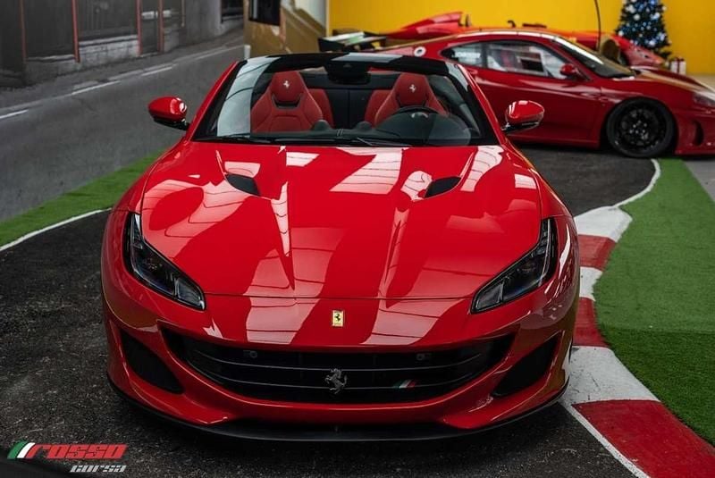 Usado Ferrari Portofino 600 CV (441 kW) 2020 Rojo Descapotable