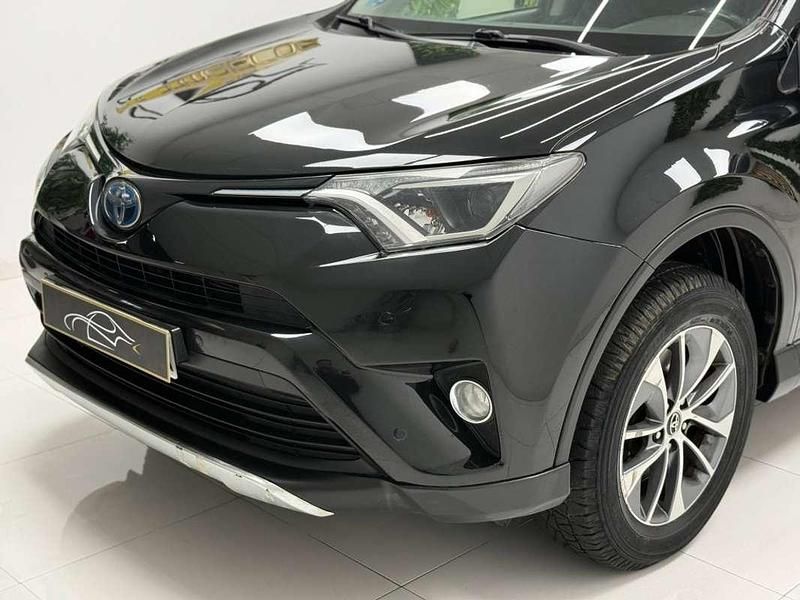 Usado Toyota RAV4 Hybrid Advance 197 CV (144 kW) 2017 Negro SUV