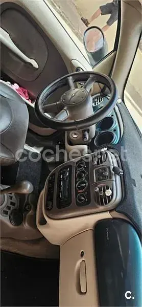 Usado Chrysler PT Cruiser Touring 140 CV (102 kW) 2000 Verde Familiar