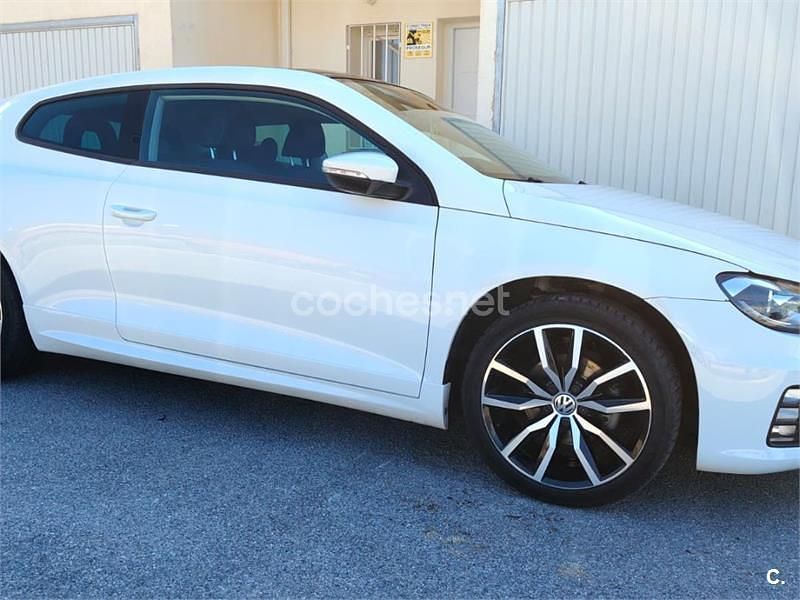 Usado VW Scirocco R-line 150 CV (110 kW) 2017 Blanco Coupe