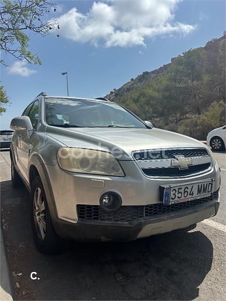Gris / plata Usado 2008 Chevrolet Captiva LT SUV | 5500 € (Buen precio) - Imagen 1/4