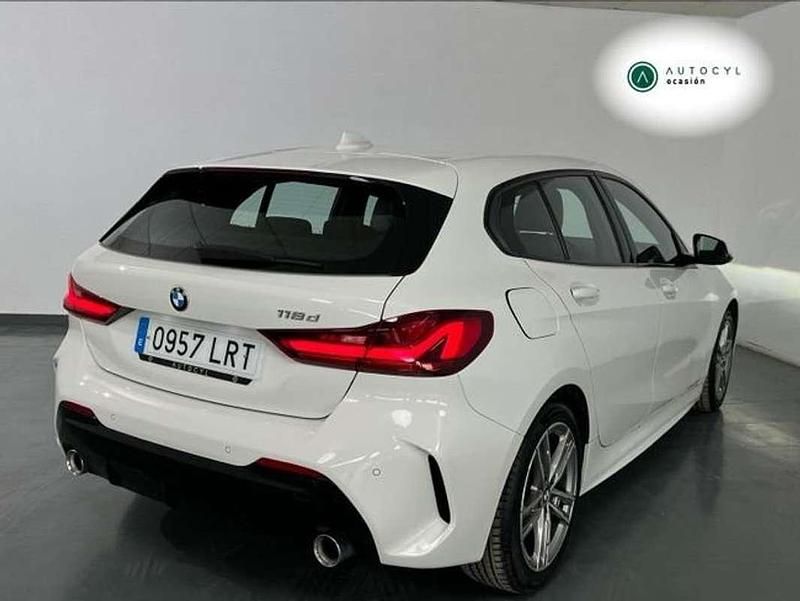 Usado BMW 118 150 CV (110 kW) 2021 Blanco Utilitario
