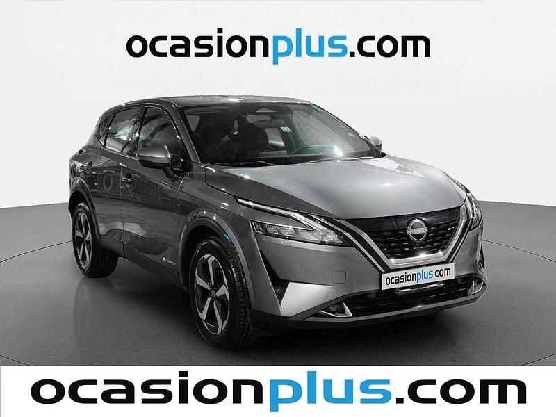 Usado Nissan Qashqai Acenta 190 CV (139 kW) 2024 Gris SUV