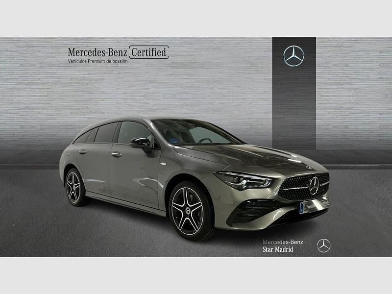 Usado Mercedes CLA250e Shooting Brake 218 CV (160 kW) 2025 Otro Familiar
